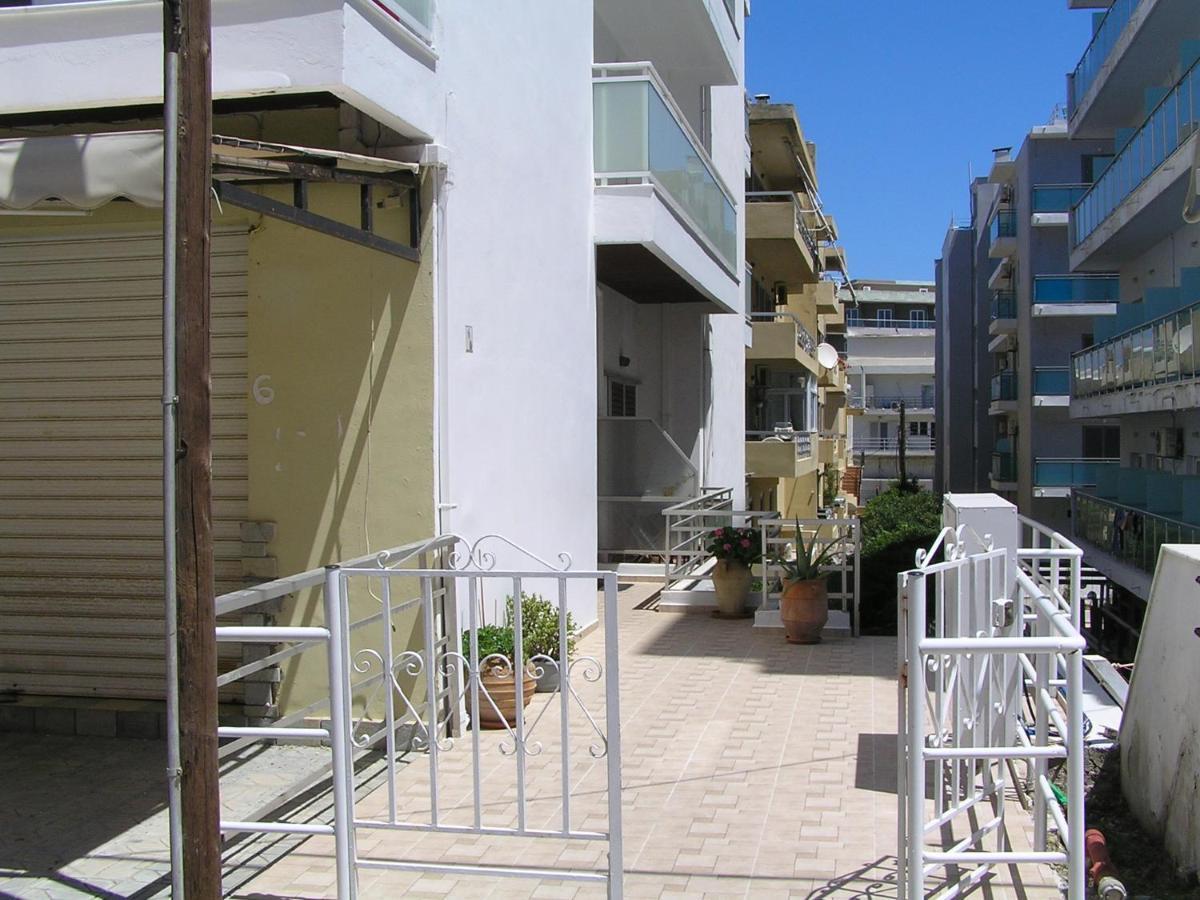 Kallia Sea Breeze - 3 Bedroom Apartment Rhodes City Bagian luar foto